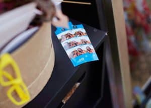 Mirror booth photo strips